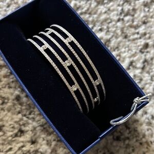 Brand new in box Swarovski Crystal Bangle Model 5191918 5.9x4.5 CM